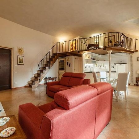 Palazzo Altieri Elegant Apartment 罗马 外观 照片