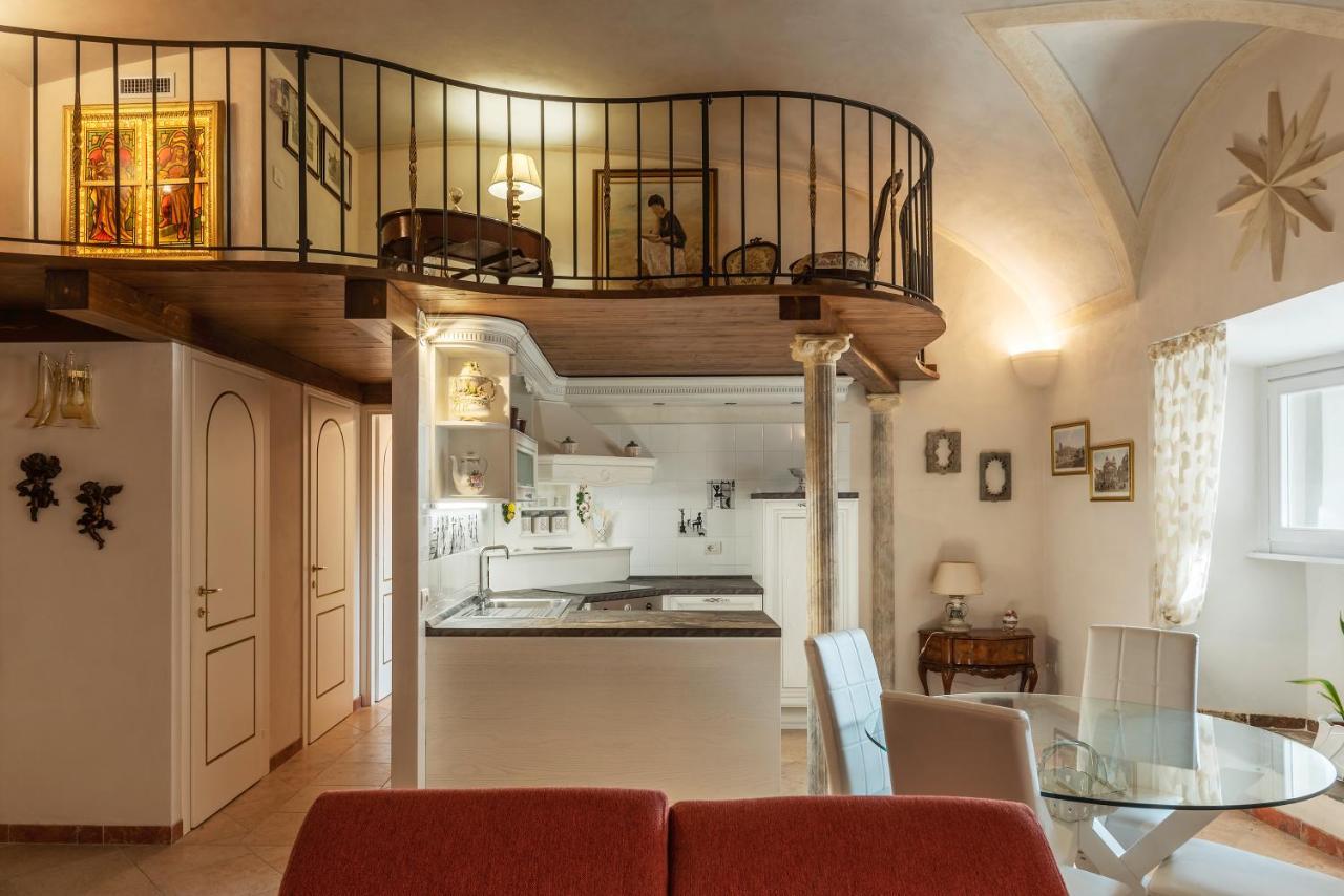 Palazzo Altieri Elegant Apartment 罗马 外观 照片